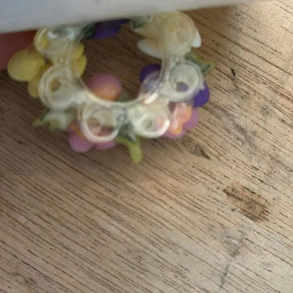 Vintage Florida, handmade creations, lilac purple flower pin brooch
